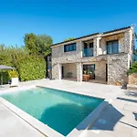 Вилла Racozzi - Sea View, Heated Pool Near Porec *