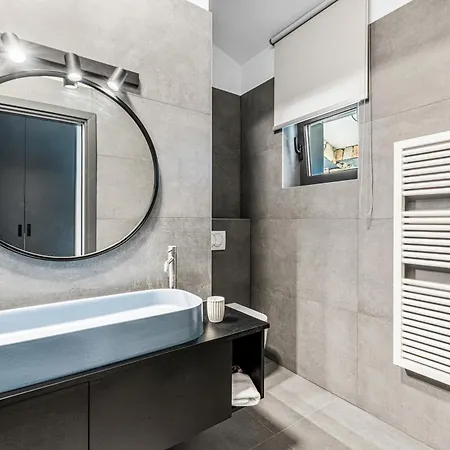 Villa Racozzi - Sea View, Heated Pool Near Porec Rakovci