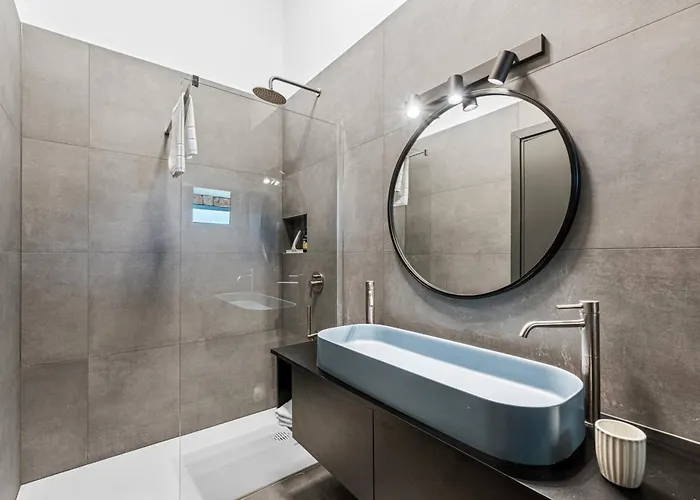 Racozzi - Near Porec * Rakovci