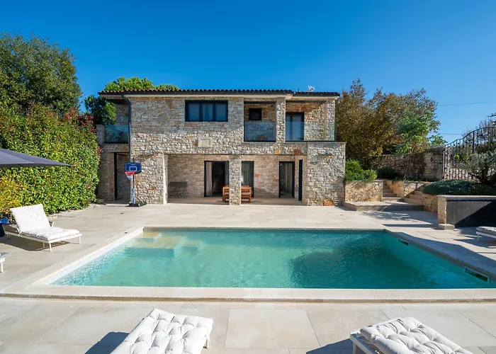 Racozzi - Near Porec Villa *