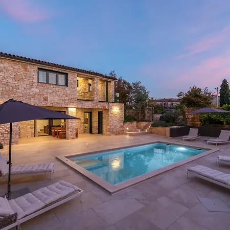 Racozzi - Sea View, Heated Pool Near Porec