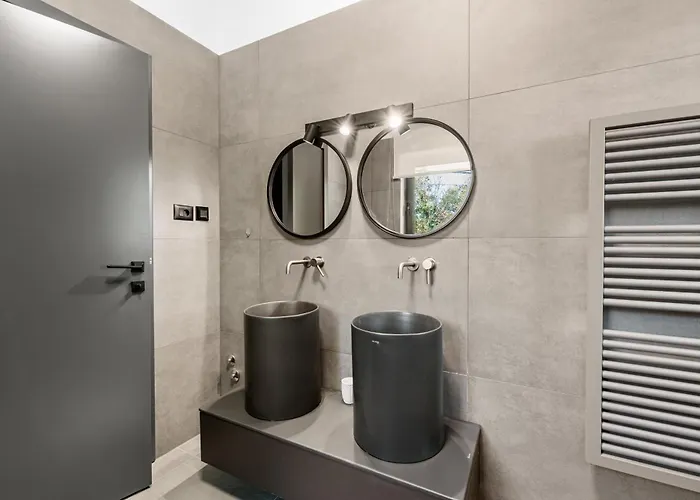 Racozzi - Near Porec Rakovci